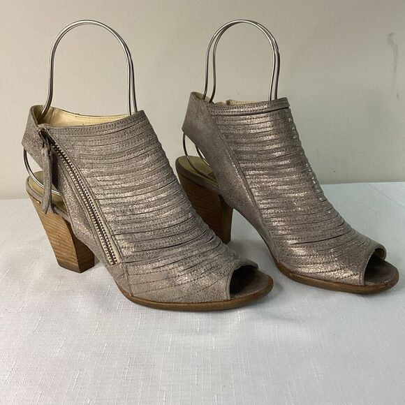 Paul Green Cayenne Peep Toe Bootie Sandals Metallic Leather  Insole Size 6.5 - Picture 1 of 9